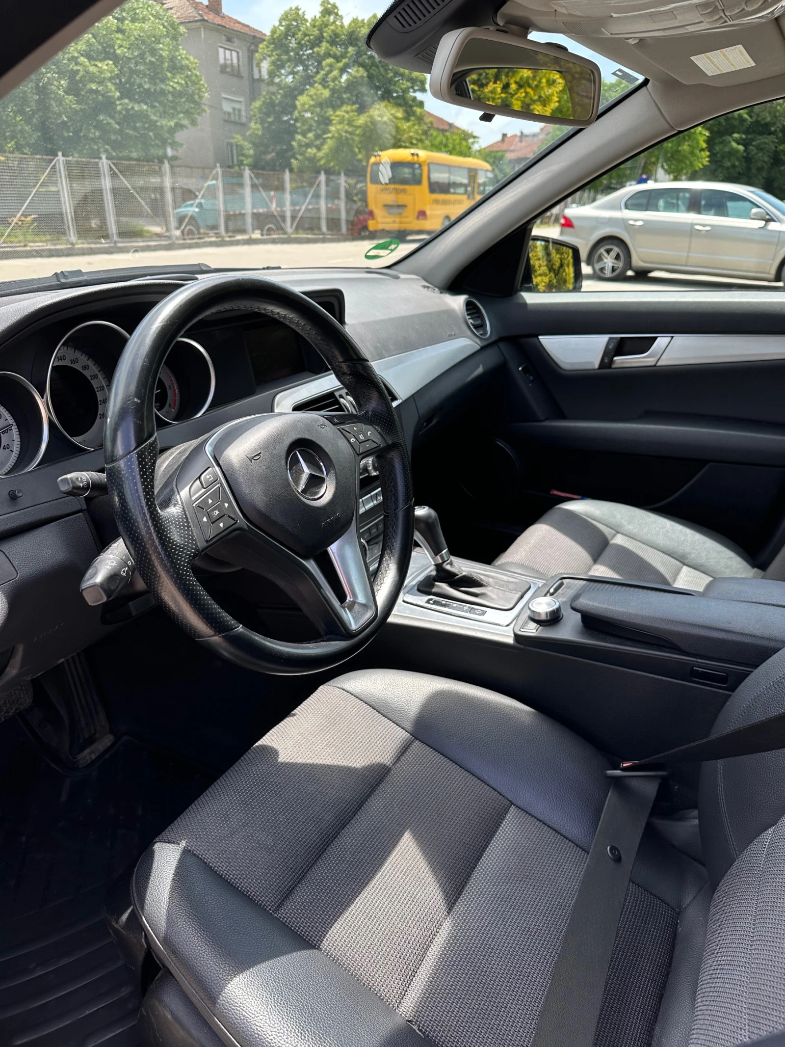 Mercedes-Benz C 220 Avantgarde; BLUEEFICIENCY | Mobile.bg   11