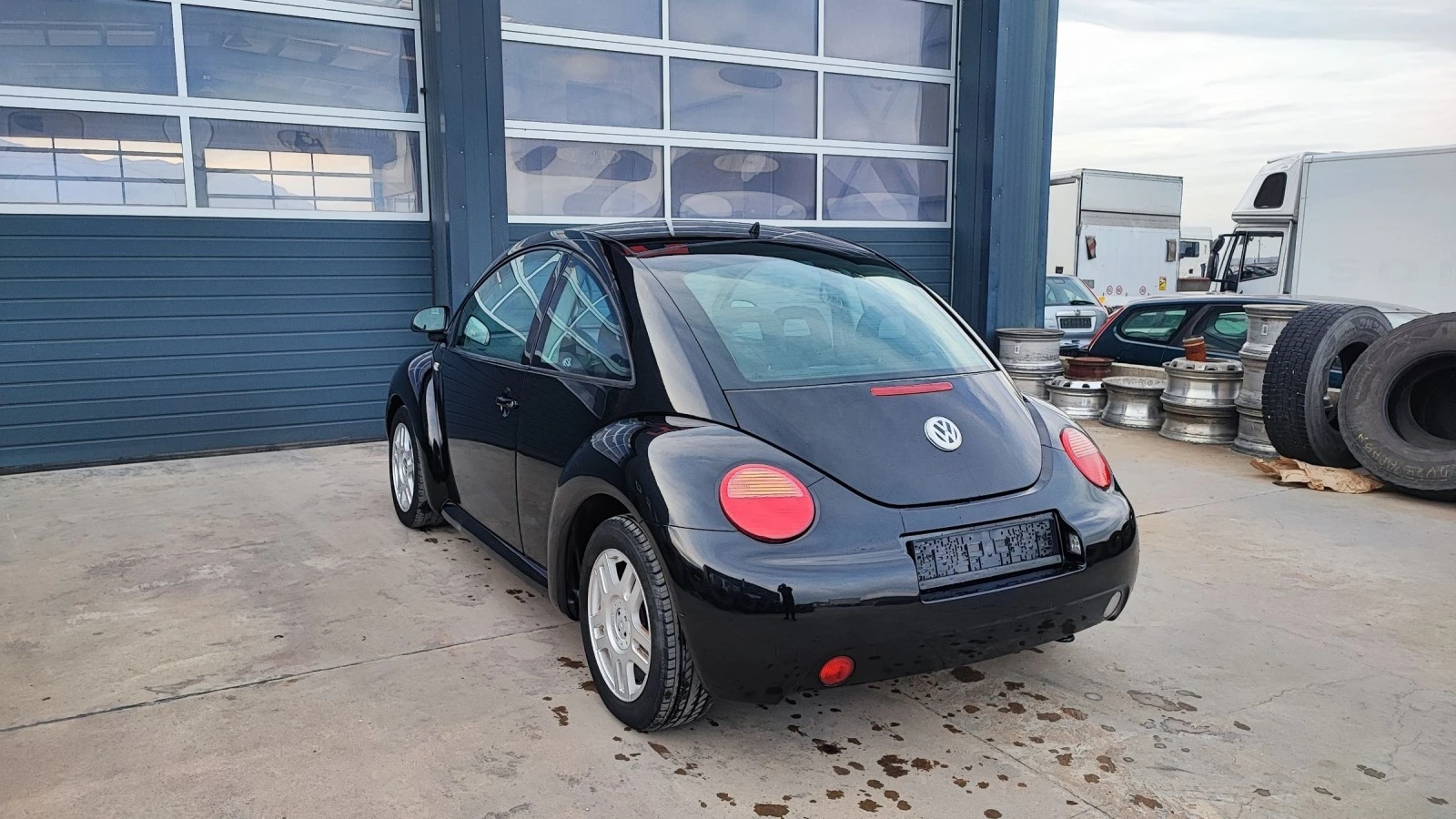 VW New beetle 1.9 TDI 90кс - изображение 8