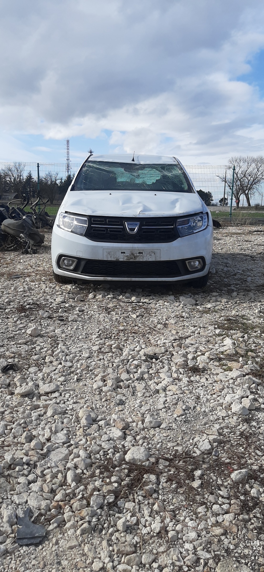 Dacia Sandero 1.5 DCI - изображение 1