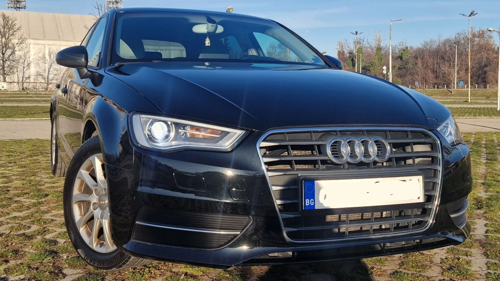 Audi A3 1.6 TDI Sportback Bi-Xenon NAVI - изображение 3