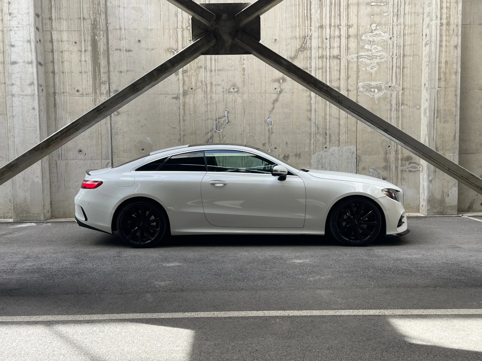 Mercedes-Benz E 400 77762км/DIGITAL/AMG/BURMESTER - изображение 3