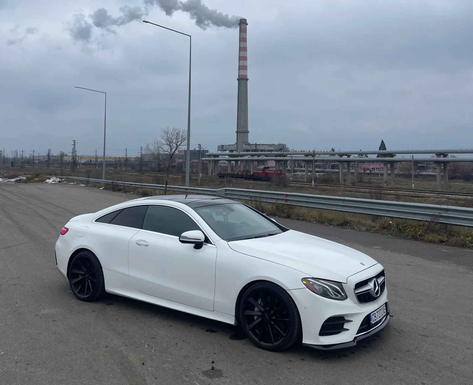 Mercedes-Benz E 400 77762км/DIGITAL/AMG/BURMESTER - изображение 4