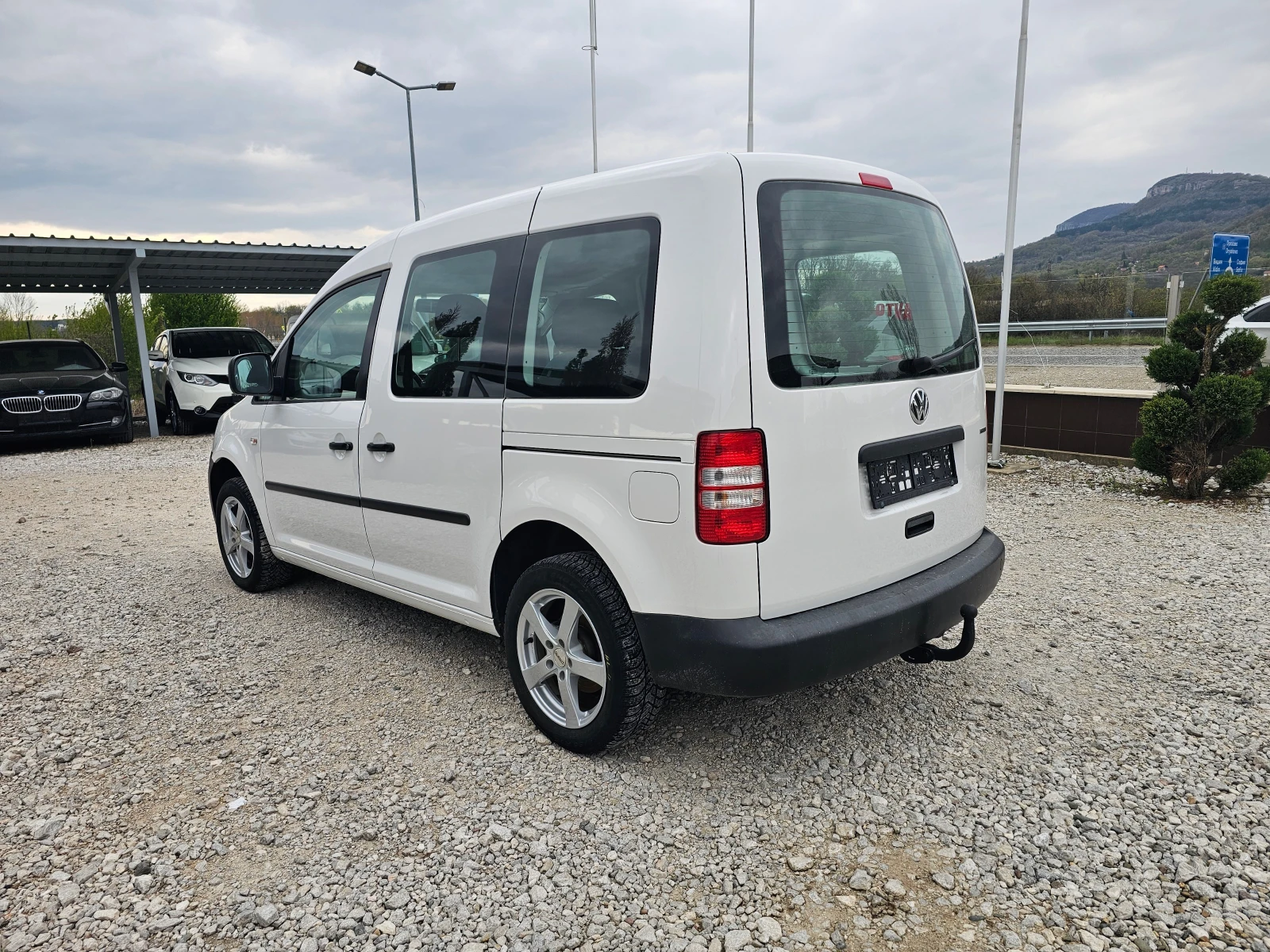 VW Caddy 2.0 БЕНЗИН-МЕТАН 109кс ! ! КЛИМАТИК - изображение 3