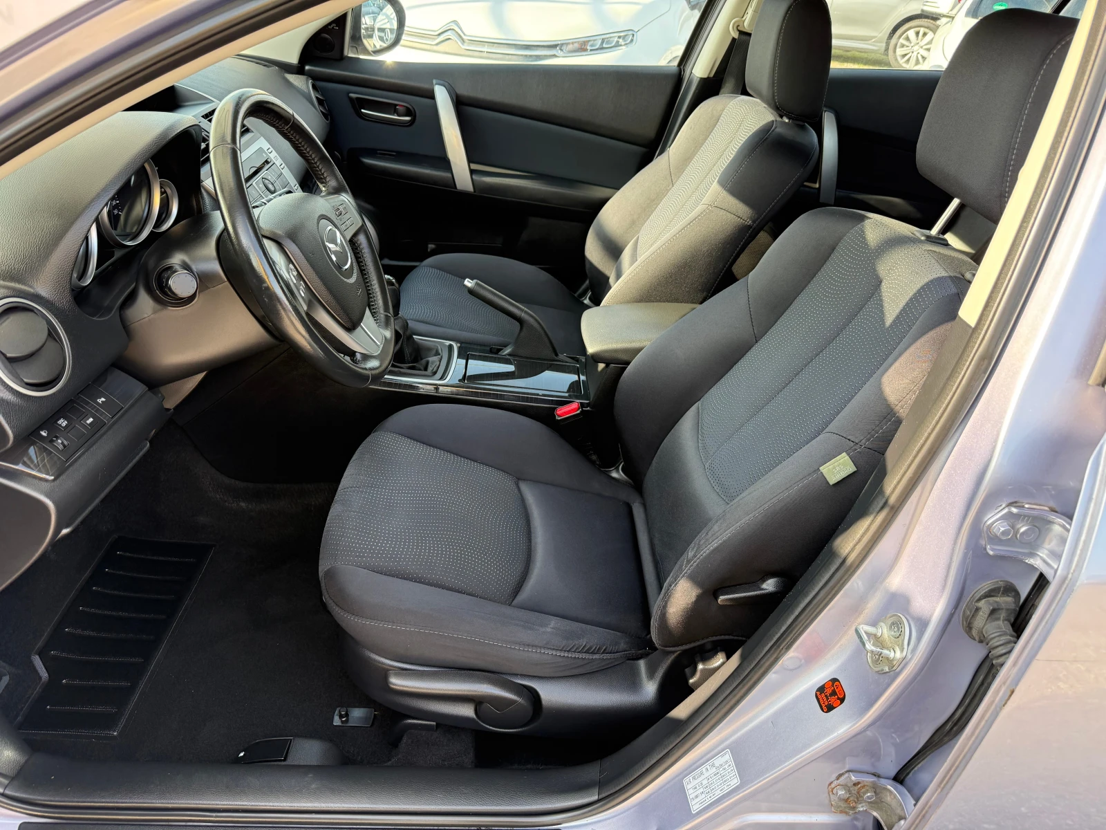 Mazda 6 2.0 i - изображение 7