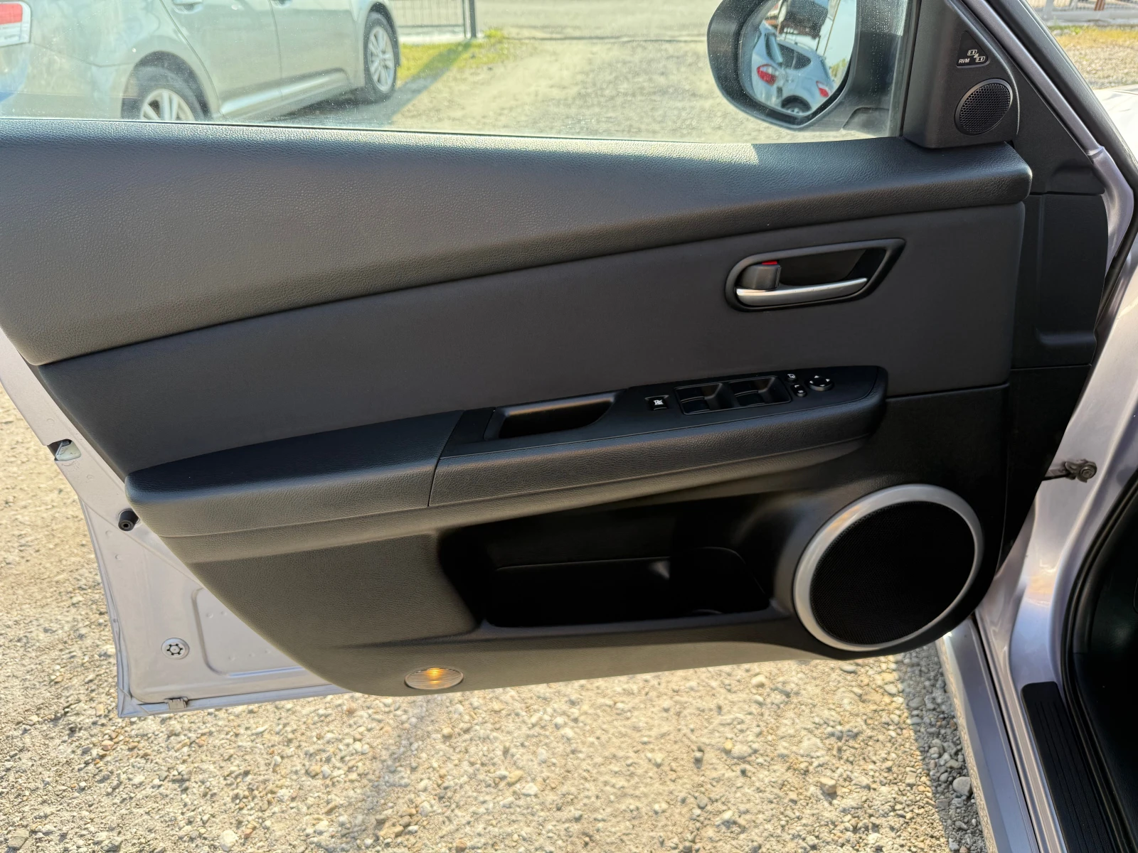 Mazda 6 2.0 i - изображение 6