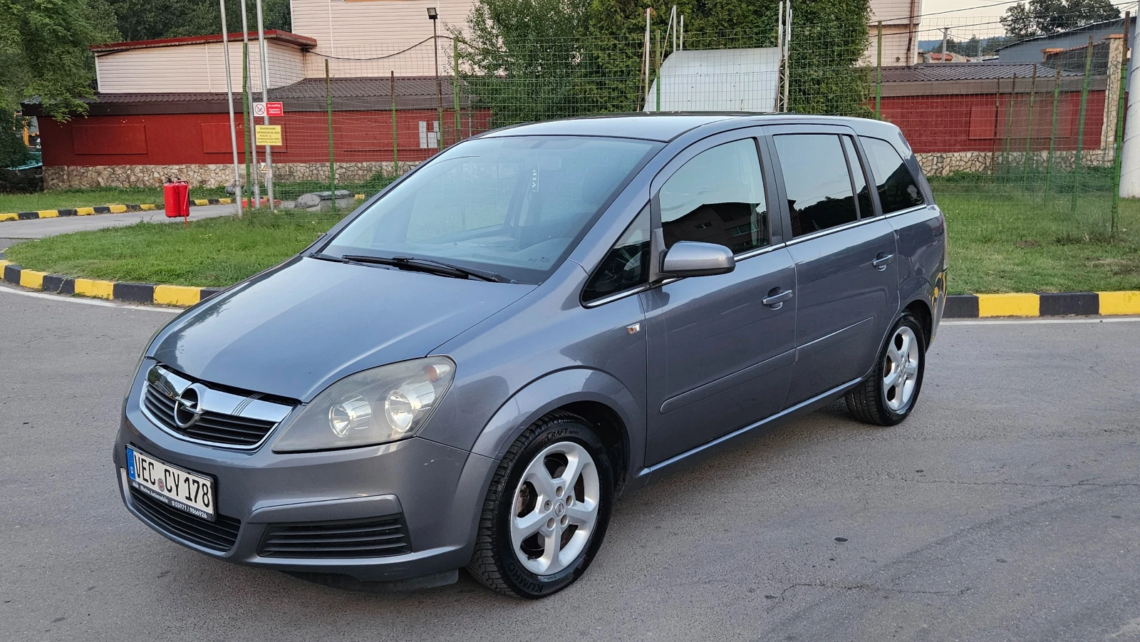 Opel Zafira 1.9 JTD 7Mesta/6skorosti/ЛИЗИНГ - изображение 2