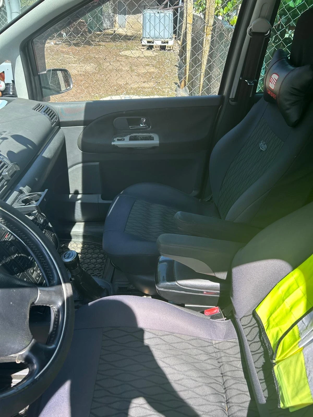 Seat Alhambra  - изображение 7