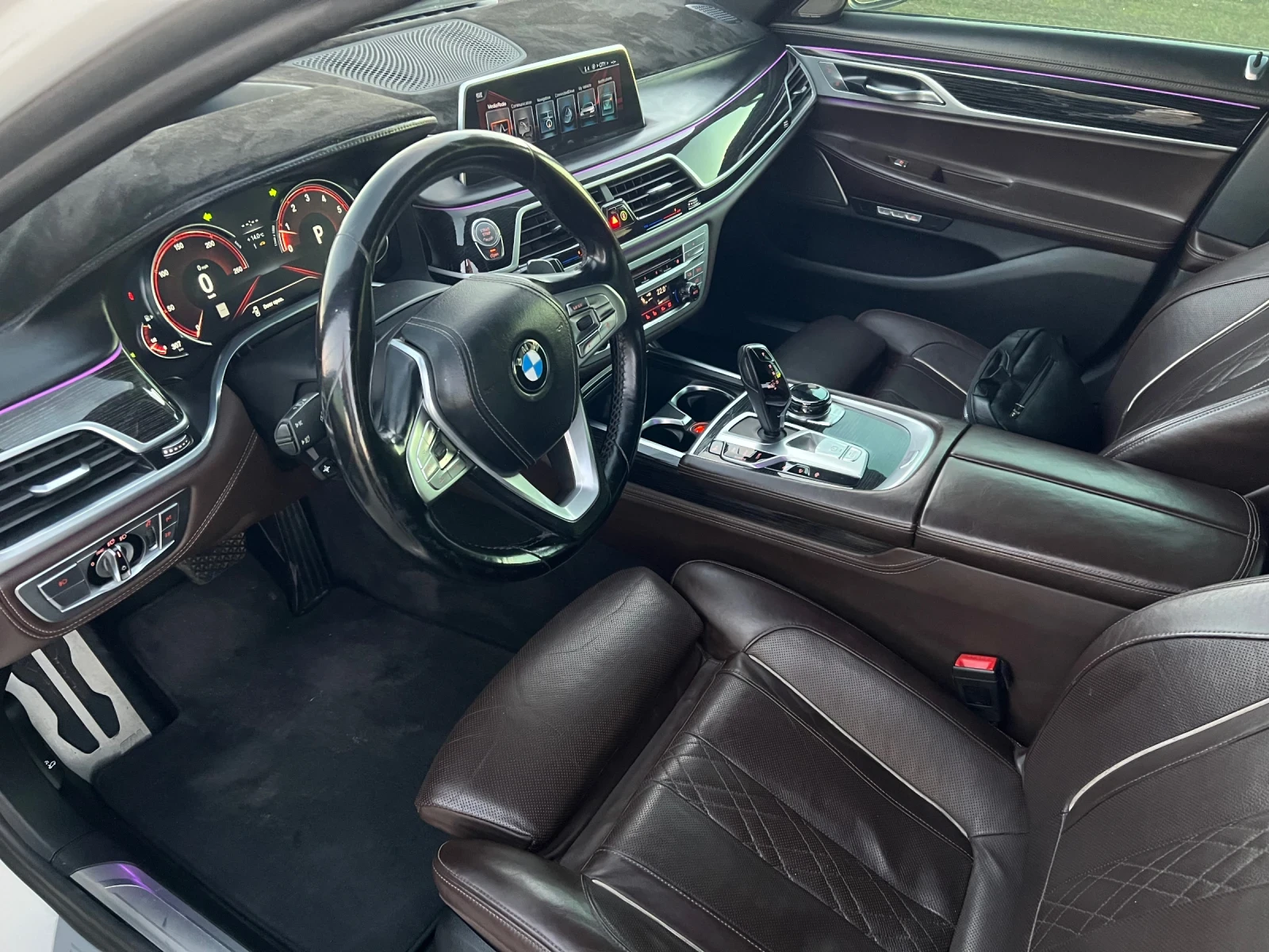 BMW 740 * B58* M PACK* LONG* CARBON CORE*  - изображение 10