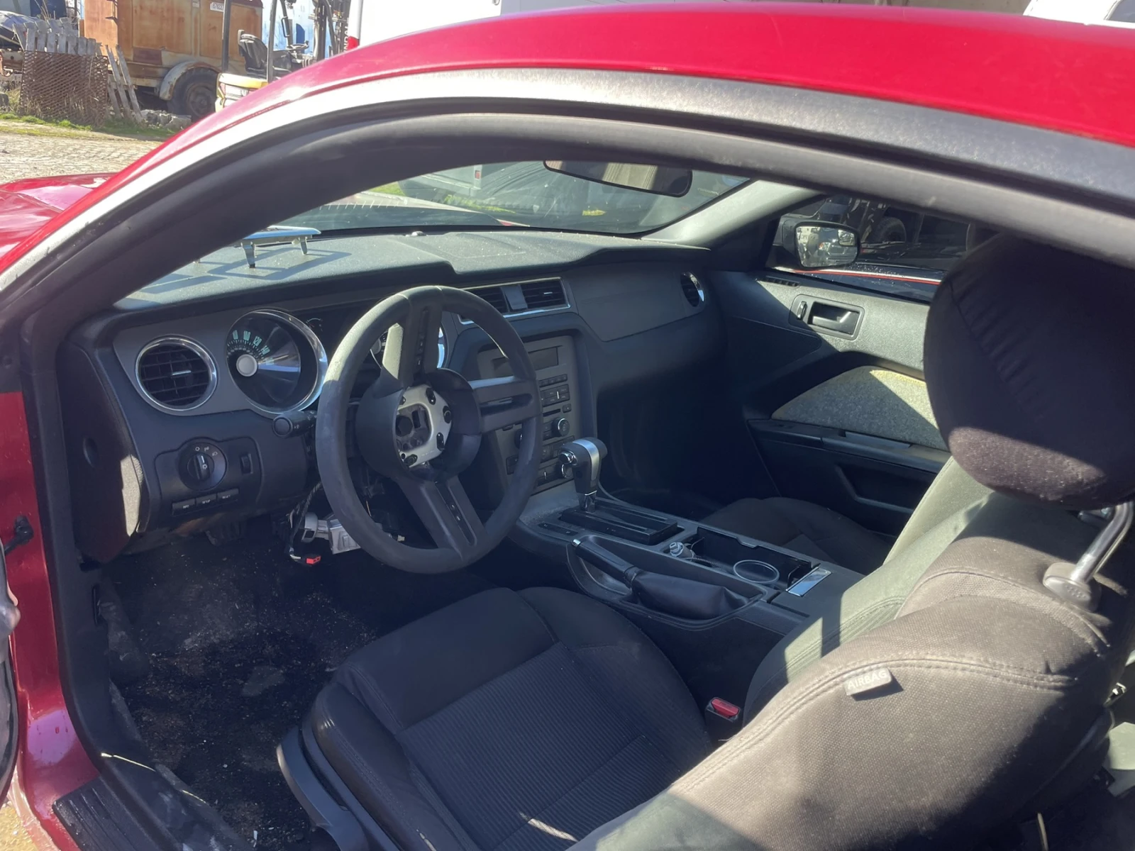 Ford Mustang  - изображение 8