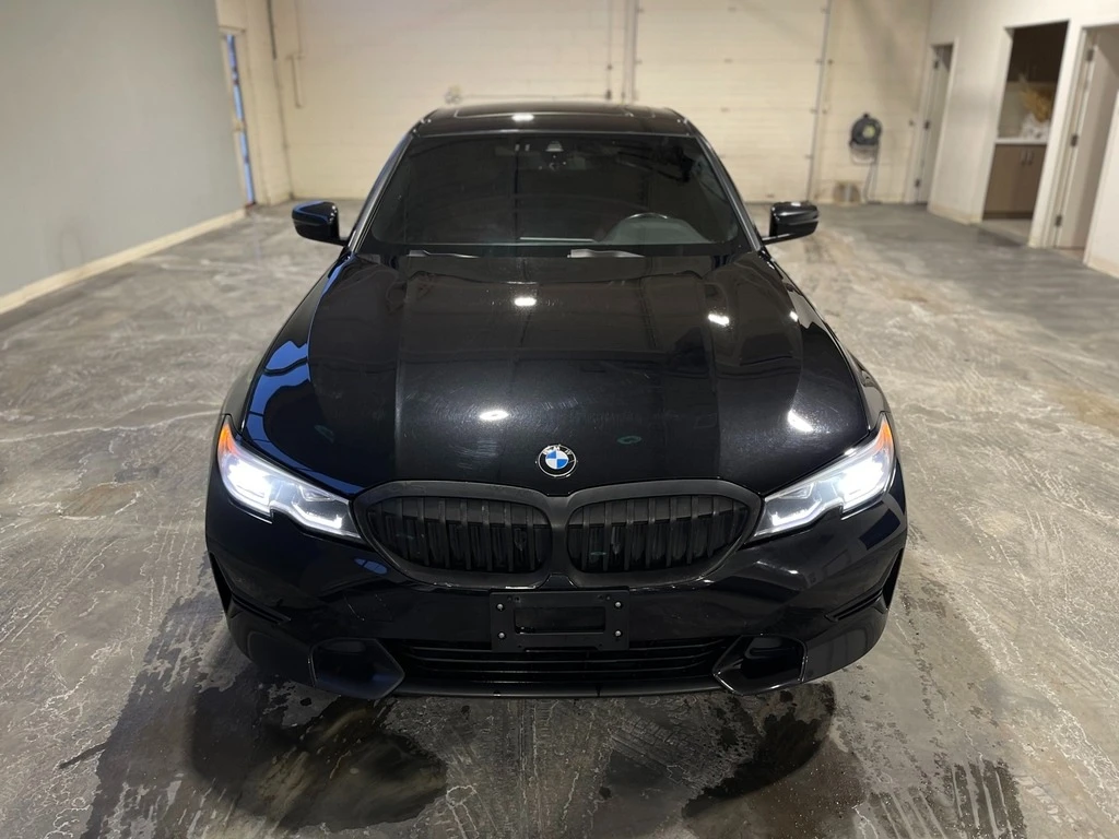 BMW 330 xDrive | Remote Start С РЕГИСТРАЦИЯ & АВТО КРЕДИТ  - изображение 2