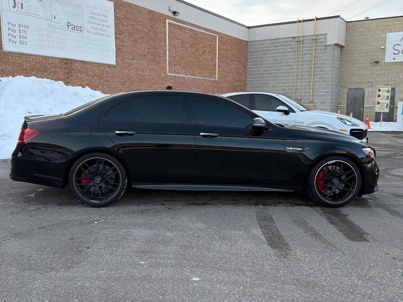 Mercedes-Benz E 63 AMG * S * BURMESTER* ОБДУХАВНЕ* ДИСТРОНИК*  - изображение 3