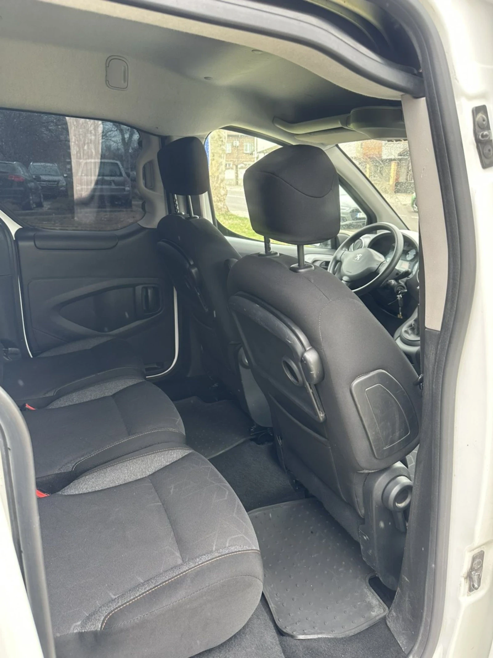 Peugeot Partner, снимка 12 - Автомобили и джипове - 53720305