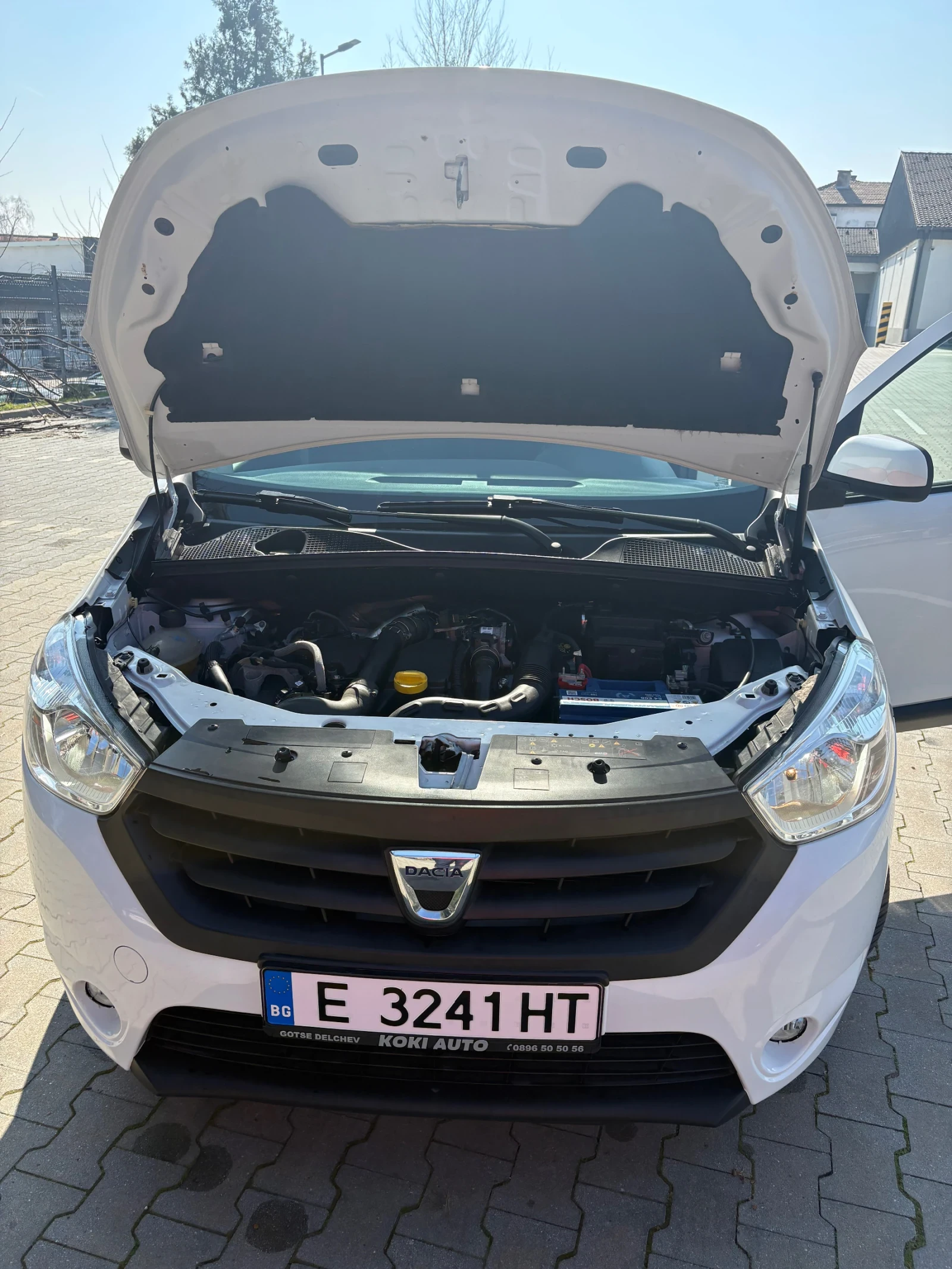 Dacia Dokker 1.5 DCI 90кс в перфектно състояние , снимка 14 - Автомобили и джипове - 53744782