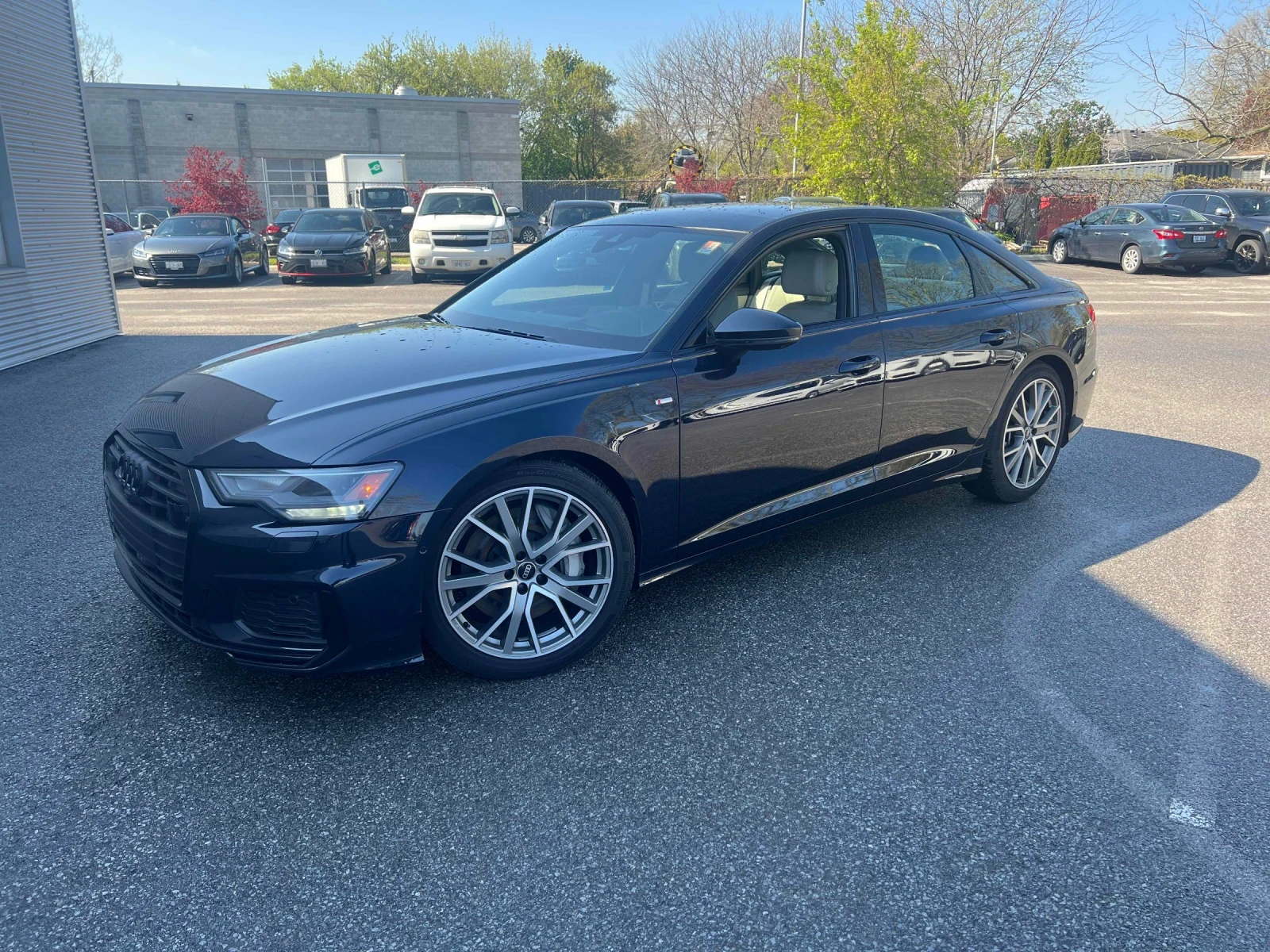 Audi A6 CARFAX * АВТОКРЕДИТ * ПРОГНОЗНА ЦЕНА ДО БГ, снимка 5 - Автомобили и джипове - 54485416