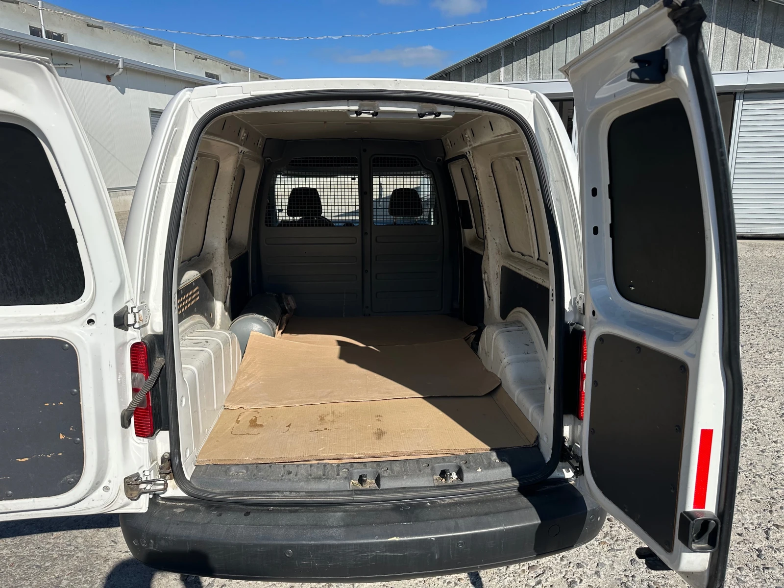 VW Caddy MAXI 2.0 CNG+ LPG �������� | Mobile.bg � ����������� 10