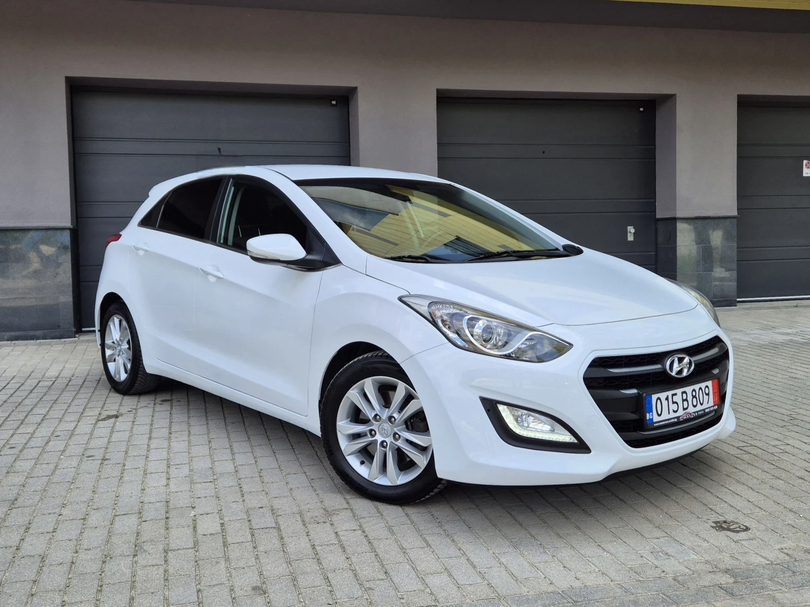 Hyundai I30 1.6 CRDI# АВТОМАТИК#, снимка 3 - Автомобили и джипове - 54618113