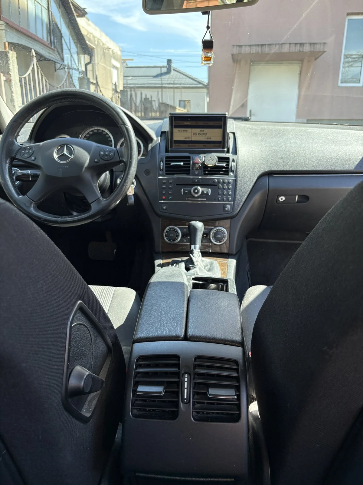 Mercedes-Benz C 220, снимка 4 - Автомобили и джипове - 54685849