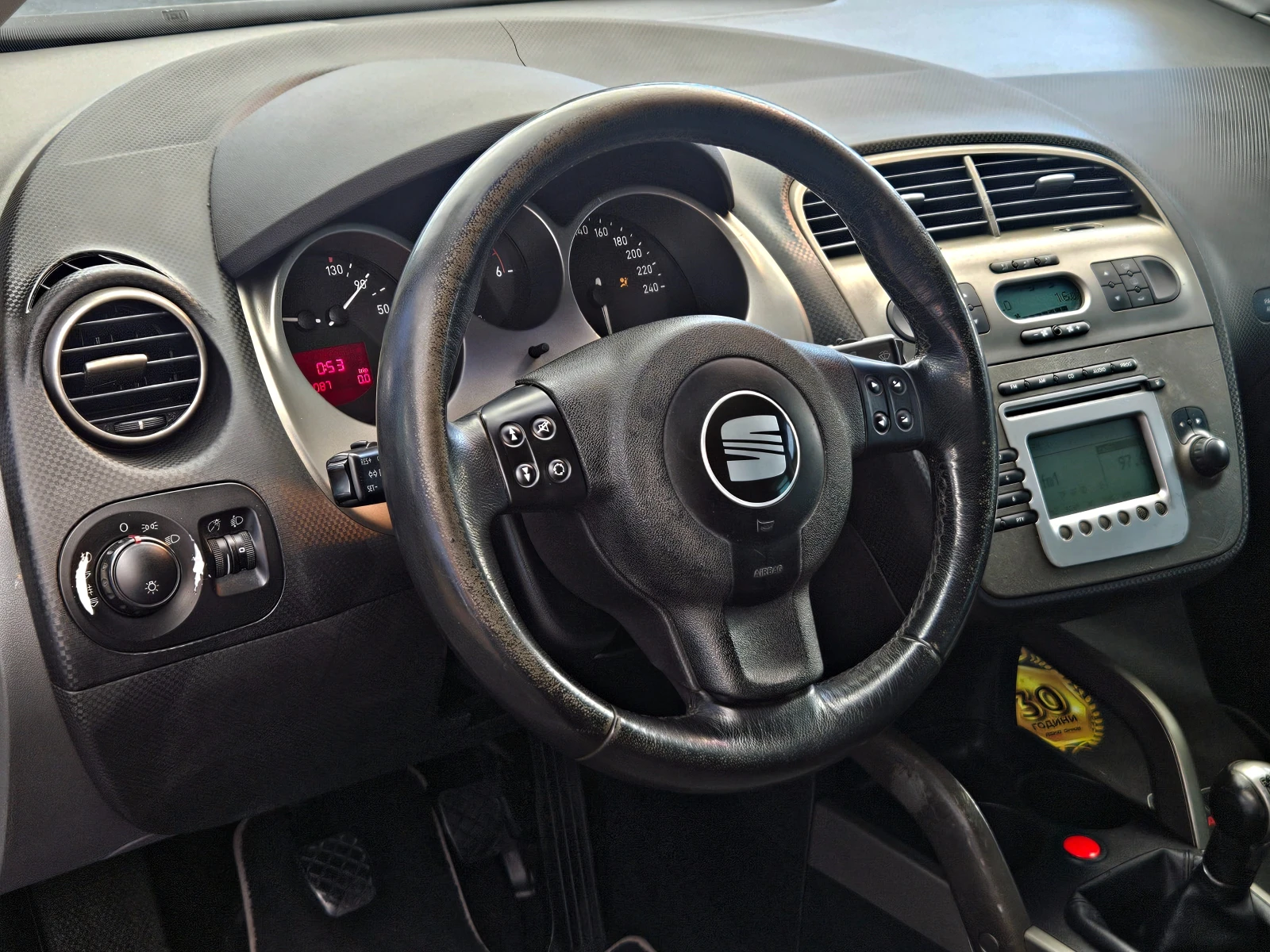 Seat Altea 2.0TDI/140KS/6 SKOROSTI, снимка 9 - Автомобили и джипове - 55100988