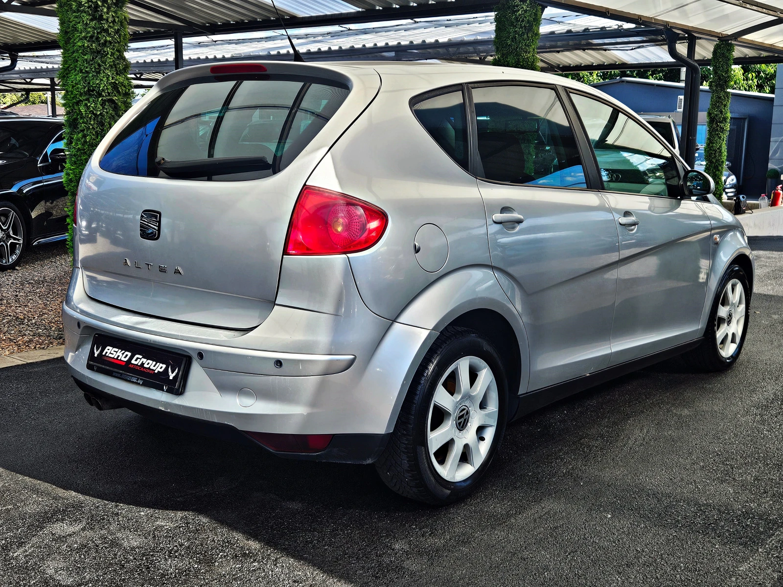 Seat Altea 2.0TDI/140KS/6 SKOROSTI, снимка 4 - Автомобили и джипове - 55100988