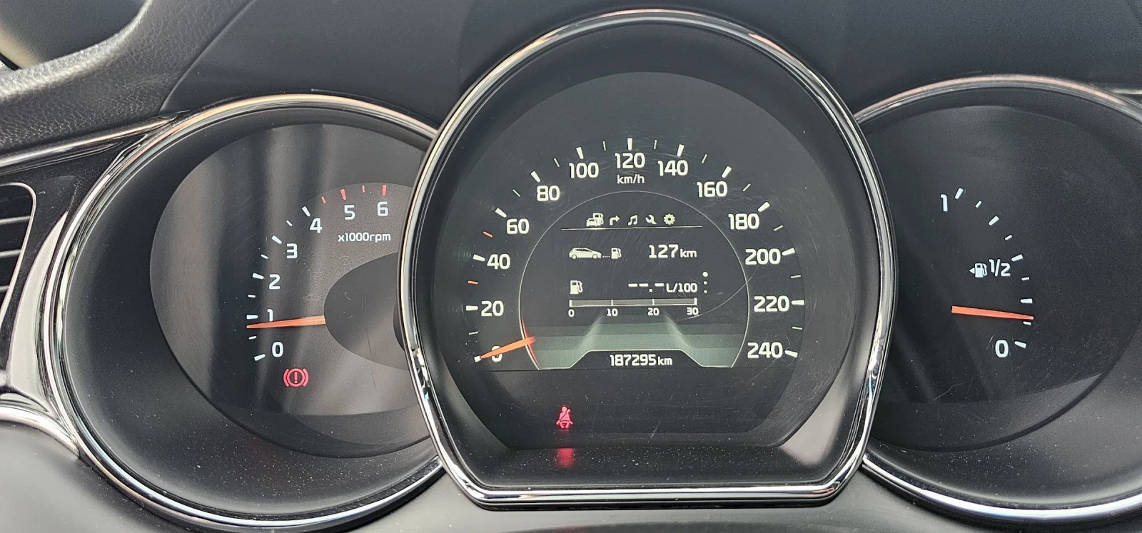 Kia Ceed 1.6CRDI/136hp/GT-LINE, снимка 13 - Автомобили и джипове - 55214209