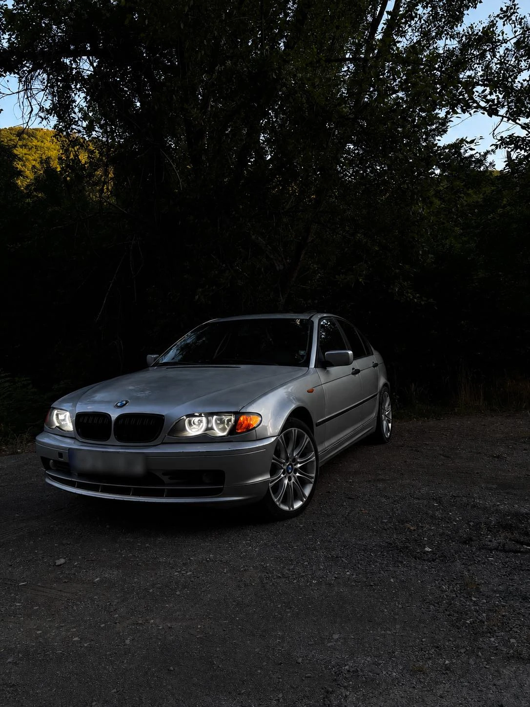 BMW 320