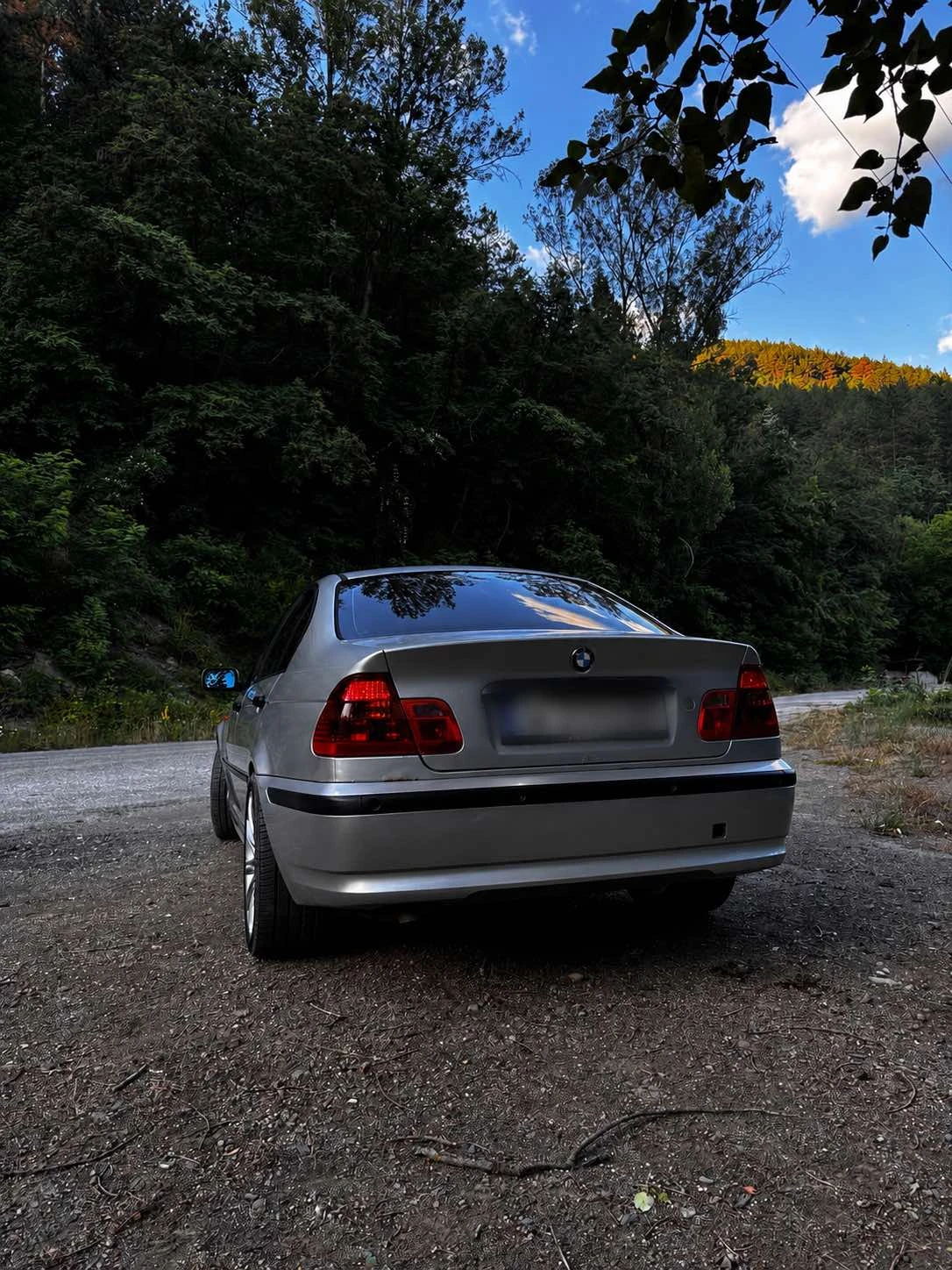 BMW 320, снимка 5 - Автомобили и джипове - 55251563