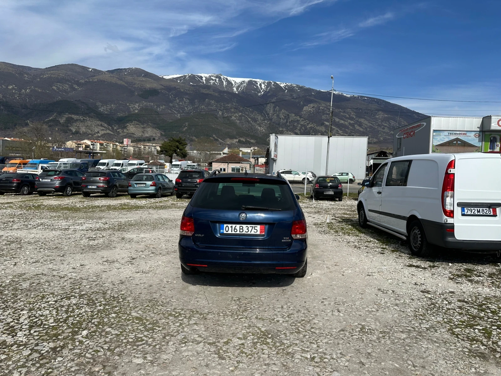 VW Golf 1.6tdi/105k.s/barter/lizing, снимка 6 - Автомобили и джипове - 55304387