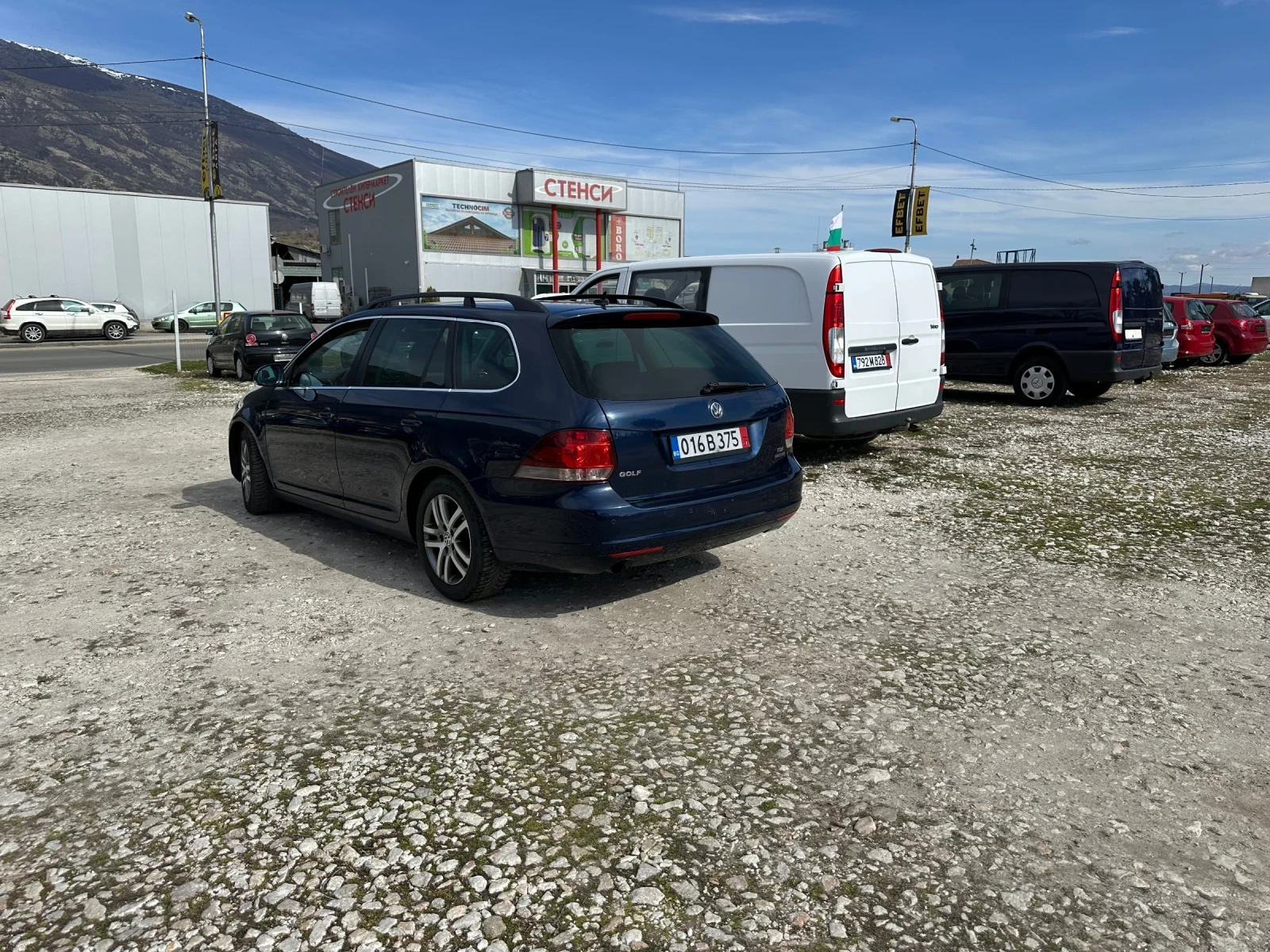 VW Golf 1.6tdi/105k.s/barter/lizing, снимка 4 - Автомобили и джипове - 55304387