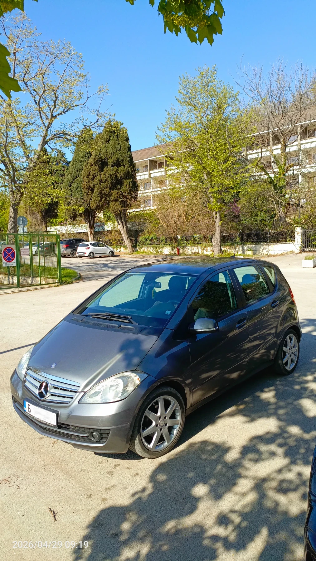 Mercedes-Benz A 180, снимка 3 - Автомобили и джипове - 55480597
