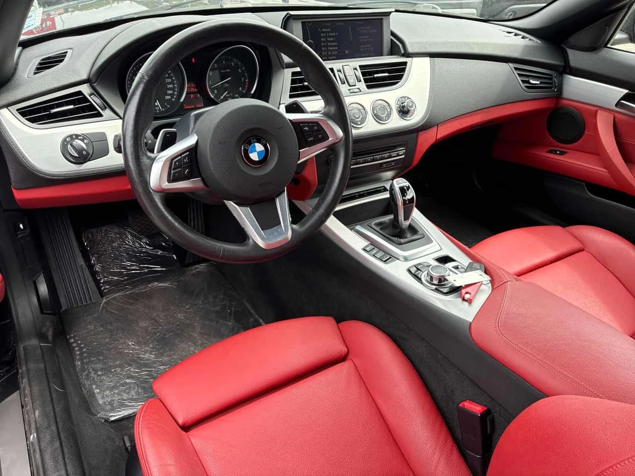 BMW Z4 * SDRIVE35I * CARFAX * ��� ��������� *  | Mobile.bg � ����������� 7