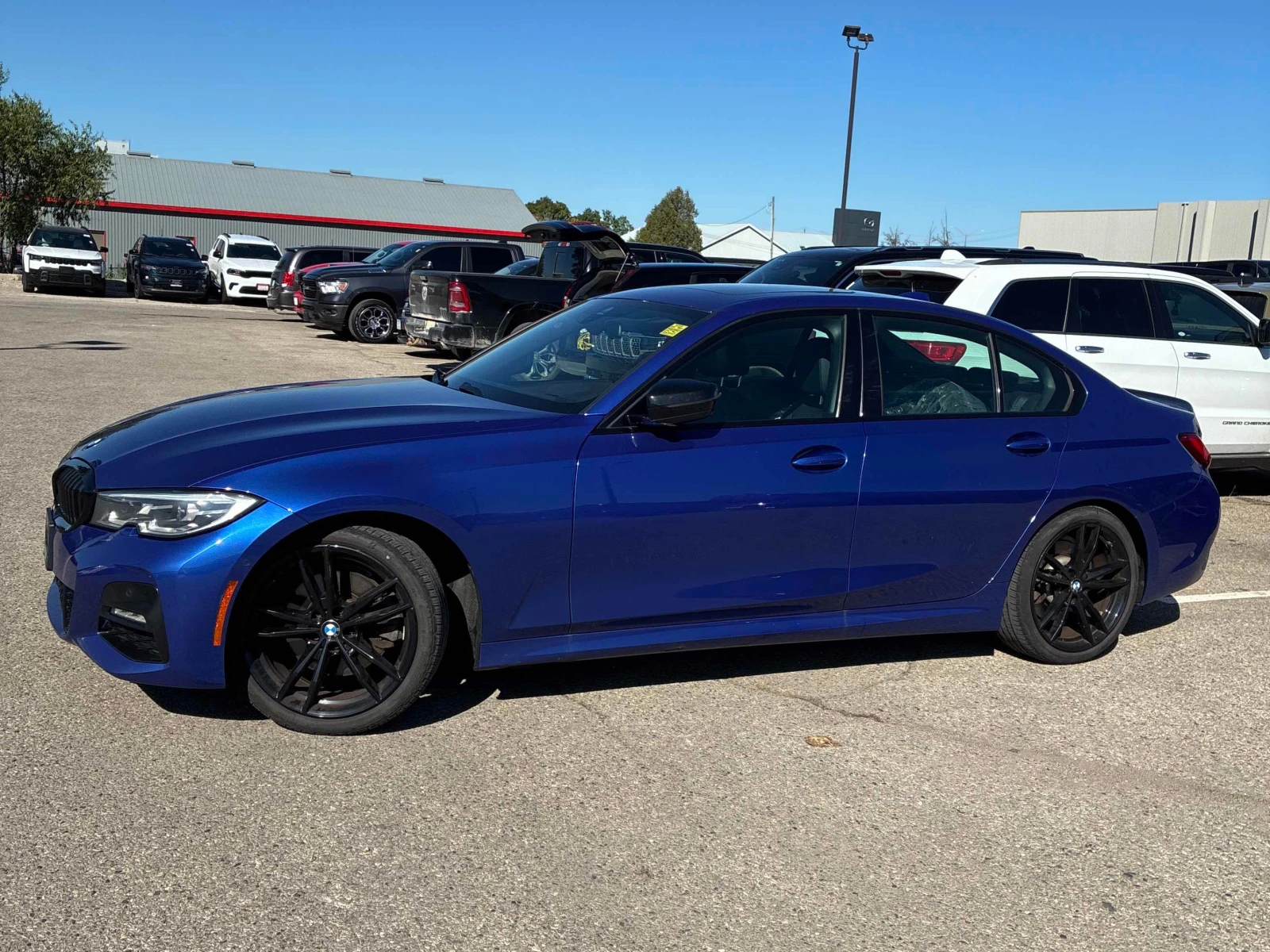 BMW 330 XDRIVE * M SPORT * CARFAX * , снимка 3 - Автомобили и джипове - 55867960