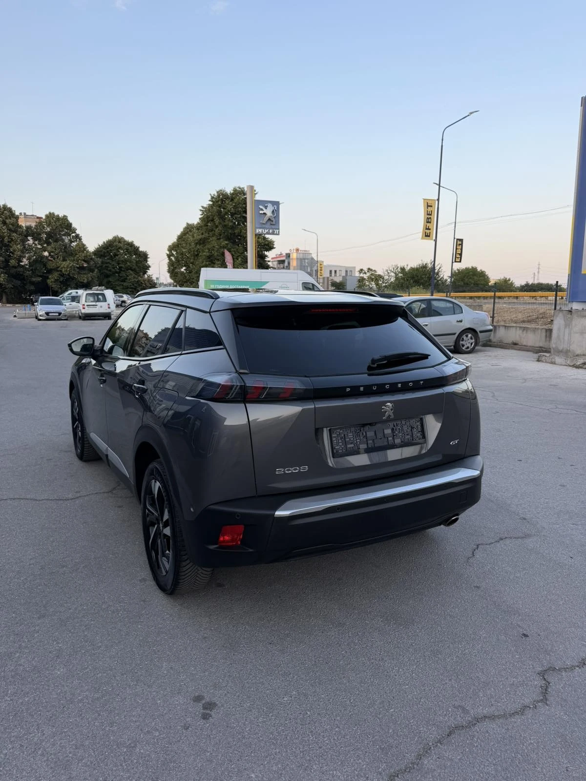 Peugeot 2008 GT-line, снимка 3 - Автомобили и джипове - 55895144