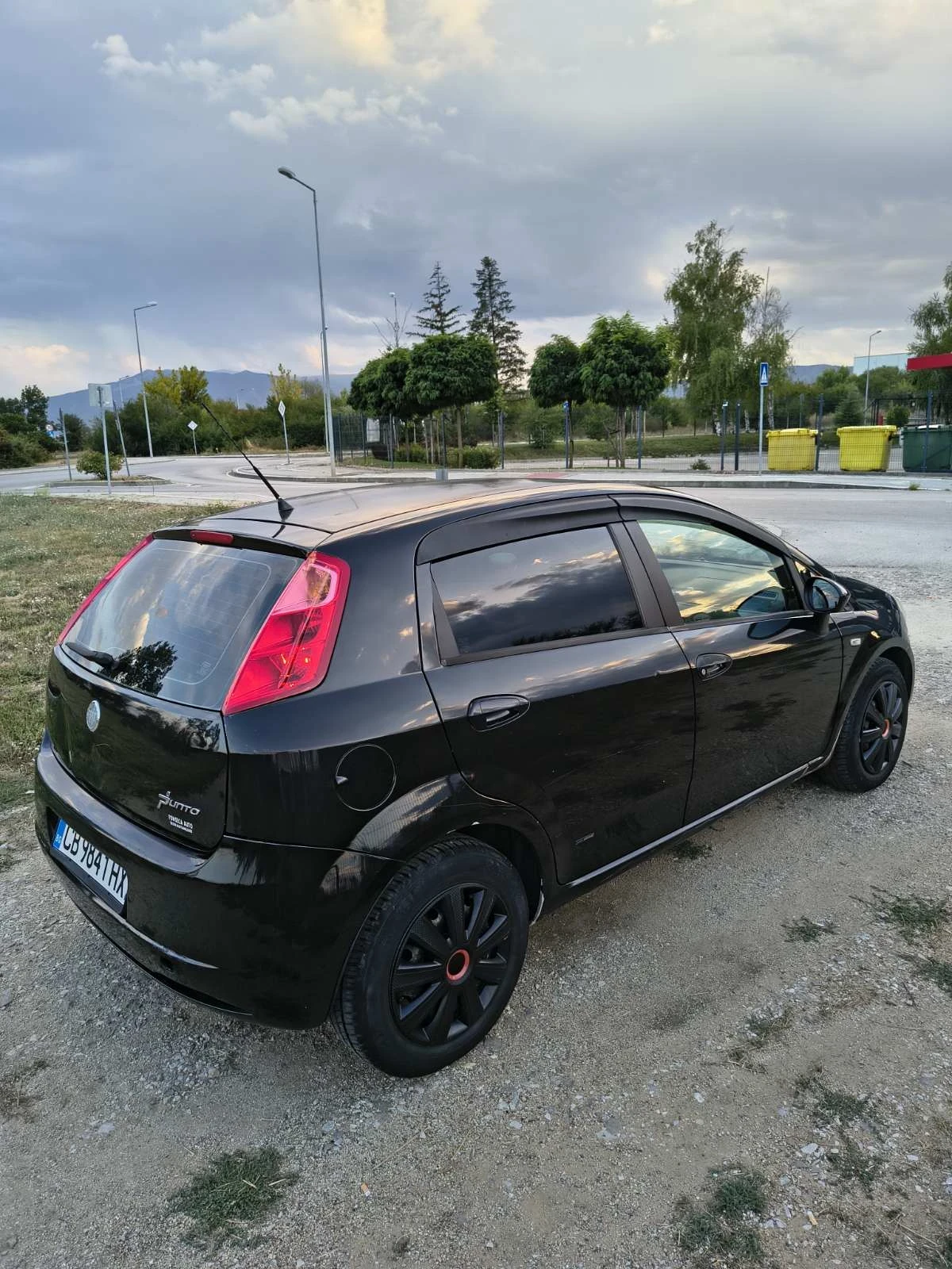 Fiat Punto, снимка 5 - Автомобили и джипове - 56087476