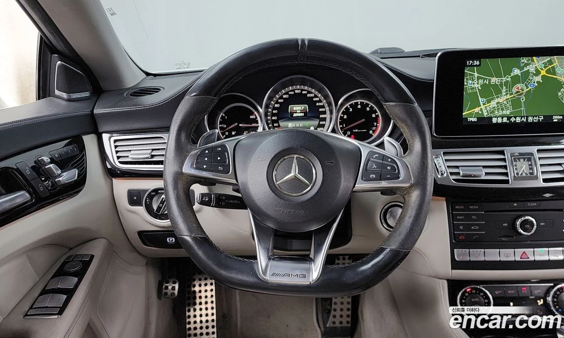 Mercedes-Benz CLS CLS63 AMG 4MATIC, снимка 13 - Автомобили и джипове - 56122359