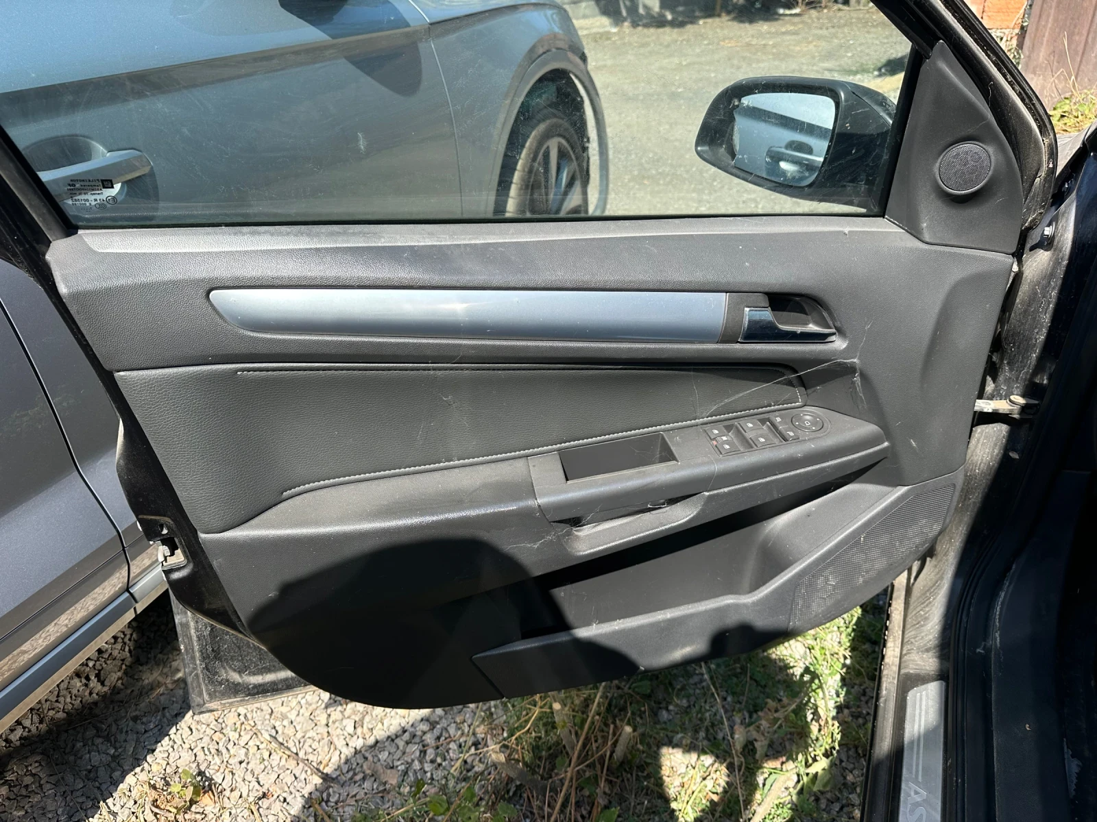 Opel Astra, снимка 6 - Автомобили и джипове - 56379067
