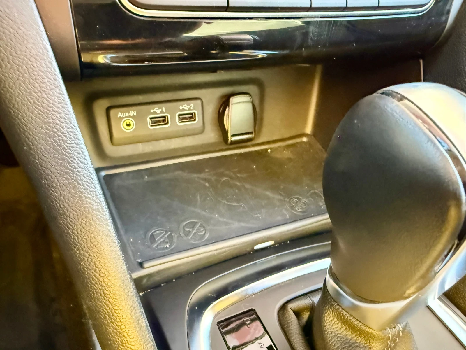 Renault Megane 1.3 TCe Grandtour, снимка 14 - Автомобили и джипове - 56571048