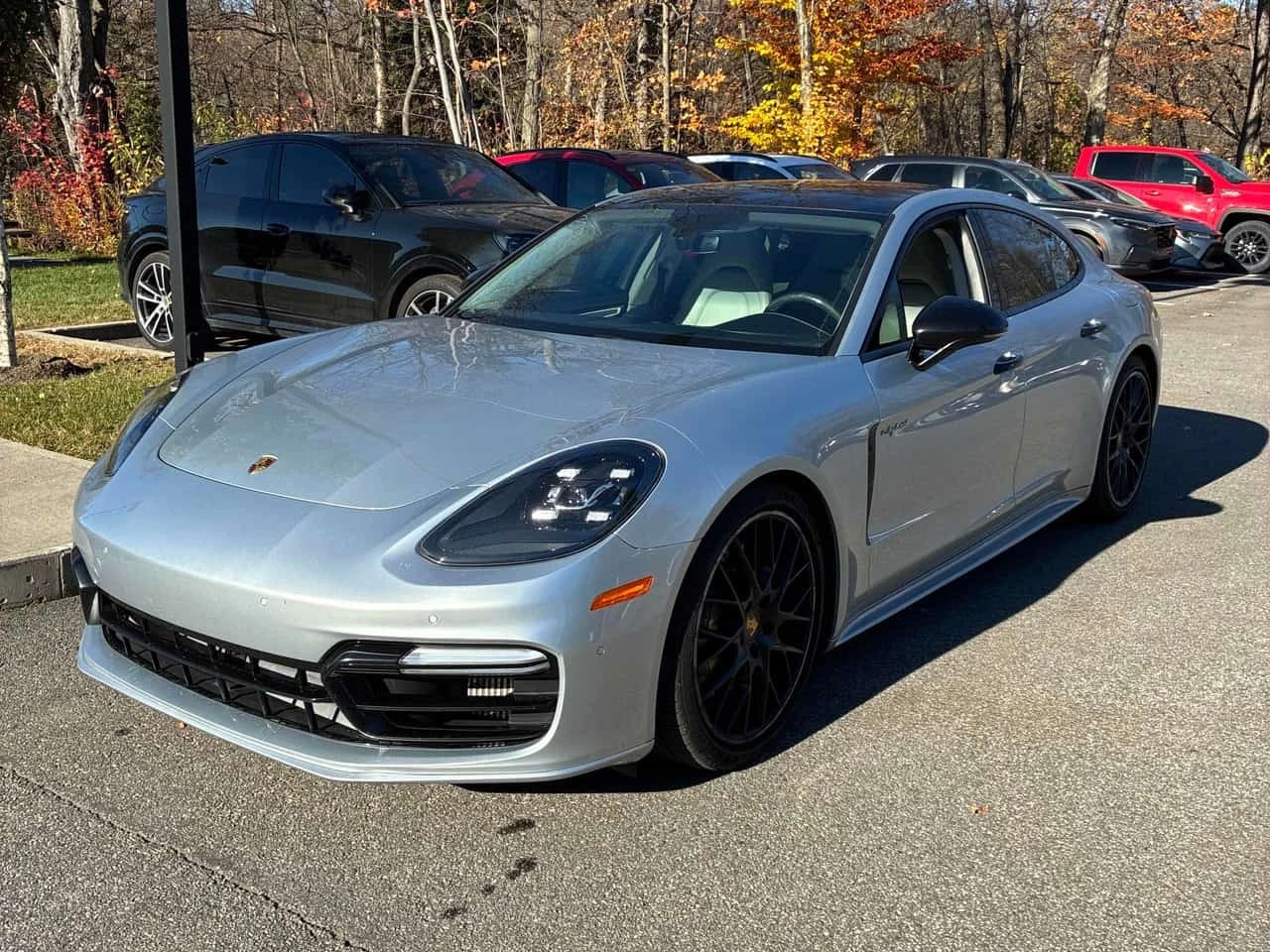 Porsche Panamera  4 / Matrix / Bose / Carfax / Автокредит 