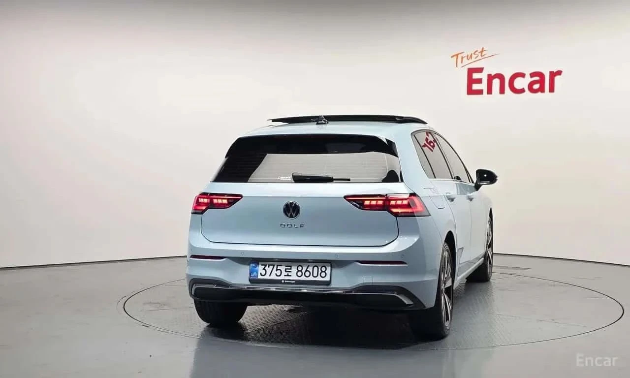 VW Golf, снимка 4 - Автомобили и джипове - 56707343