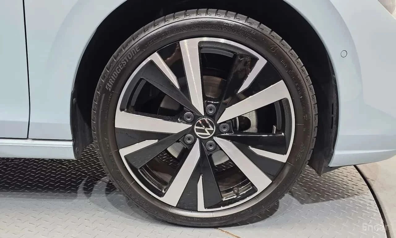 VW Golf, снимка 15 - Автомобили и джипове - 56707343