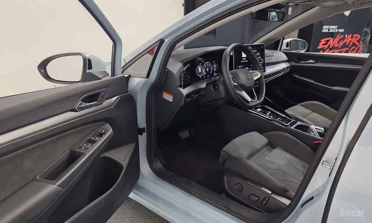 VW Golf, снимка 12 - Автомобили и джипове - 56707343