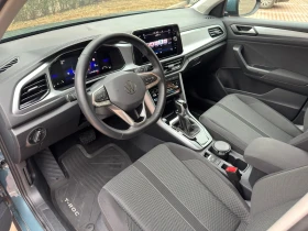 VW T-Roc VW T- Roc Life Plus 1.5 TSI OPF DSG - 27015 € / 52836.75 лв. - 61944813 7