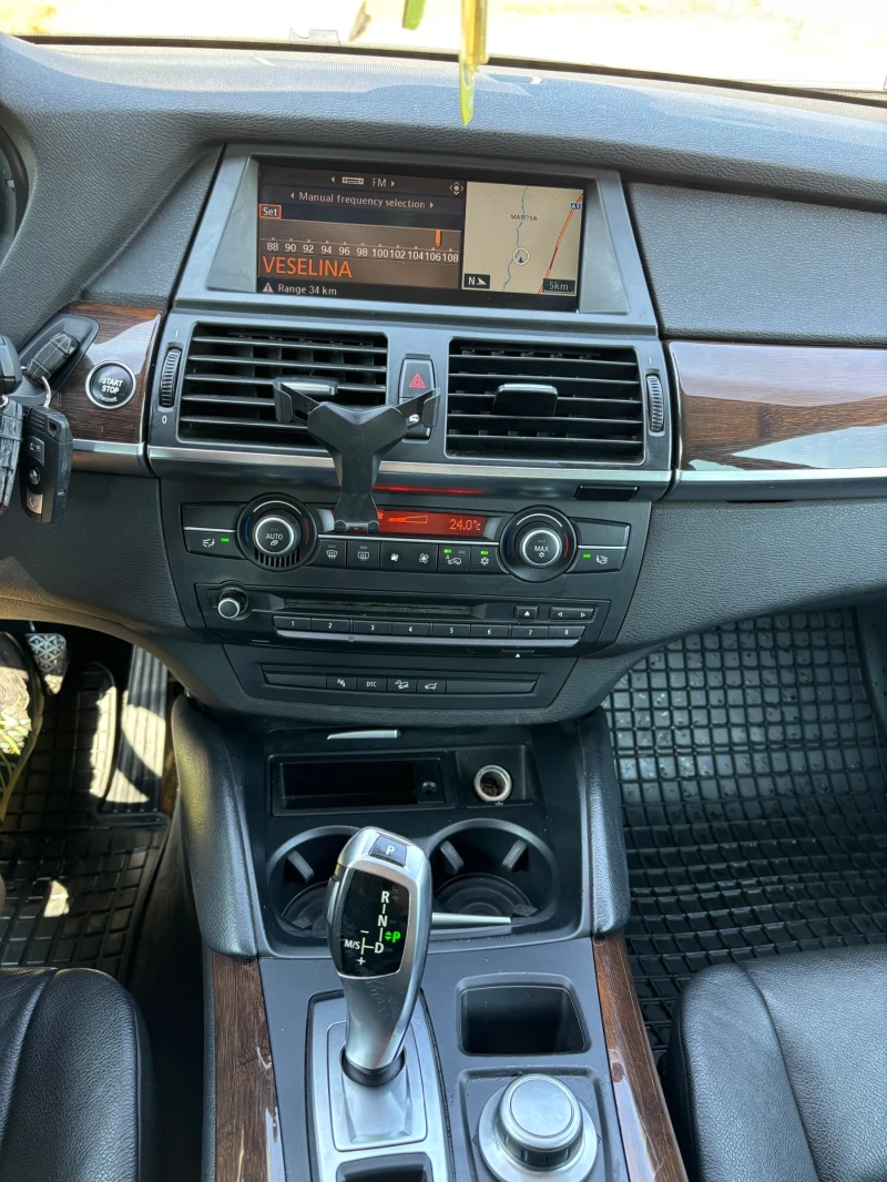 BMW X6 3.5 TOP , снимка 13 - Автомобили и джипове - 47575888