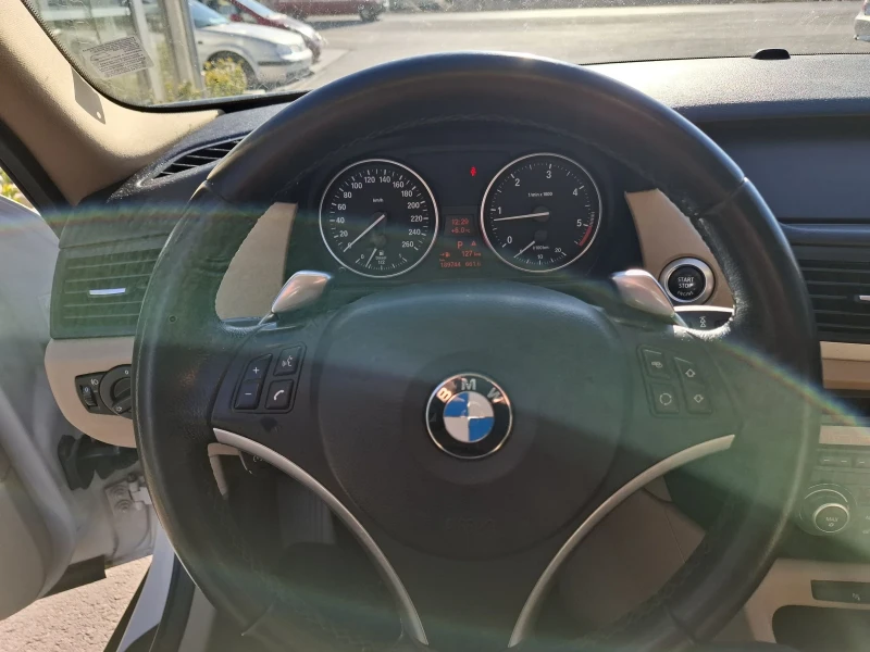 BMW X1, снимка 12 - Автомобили и джипове - 48545853