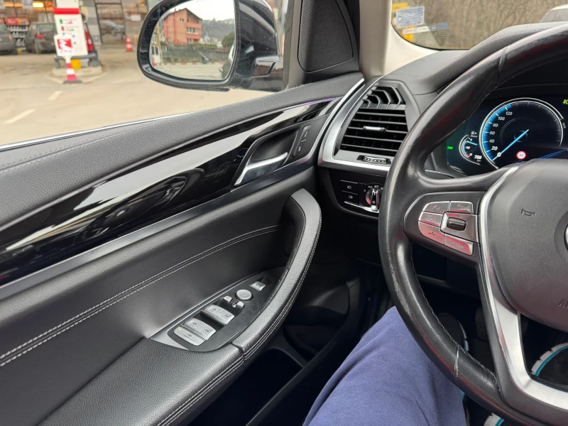 BMW X3 Luxury line, снимка 9 - Автомобили и джипове - 53211868