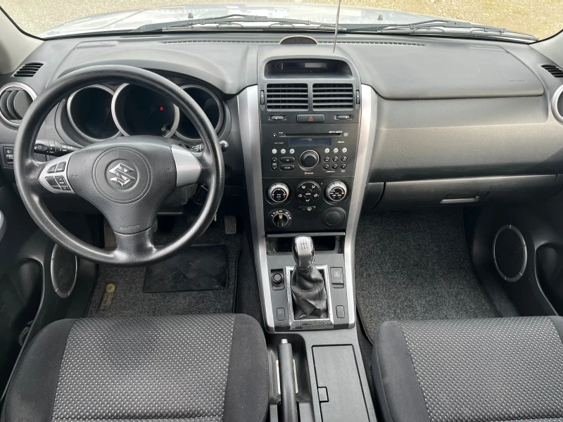 Suzuki Grand vitara 1.9DDiS, снимка 7 - Автомобили и джипове - 53433023