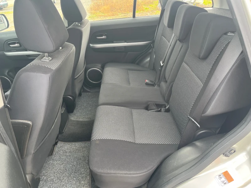 Suzuki Grand vitara 1.9DDiS, снимка 9 - Автомобили и джипове - 53433023