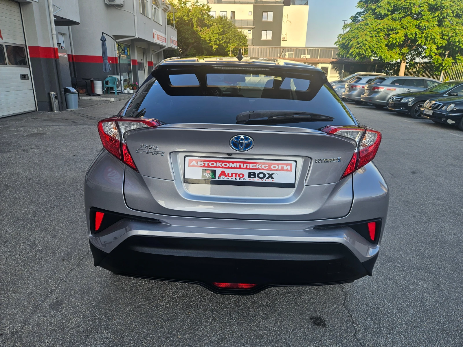 Toyota C-HR 1.8 AT (122hp) Hybrid - изображение 4