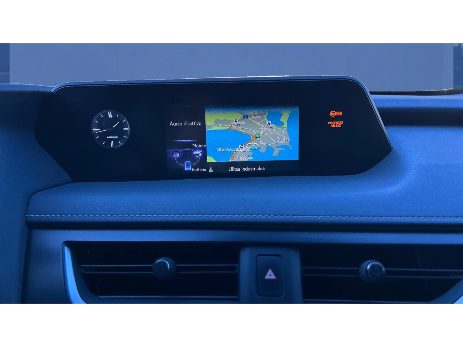 Lexus UX 250h    520 . | Mobile.bg   15