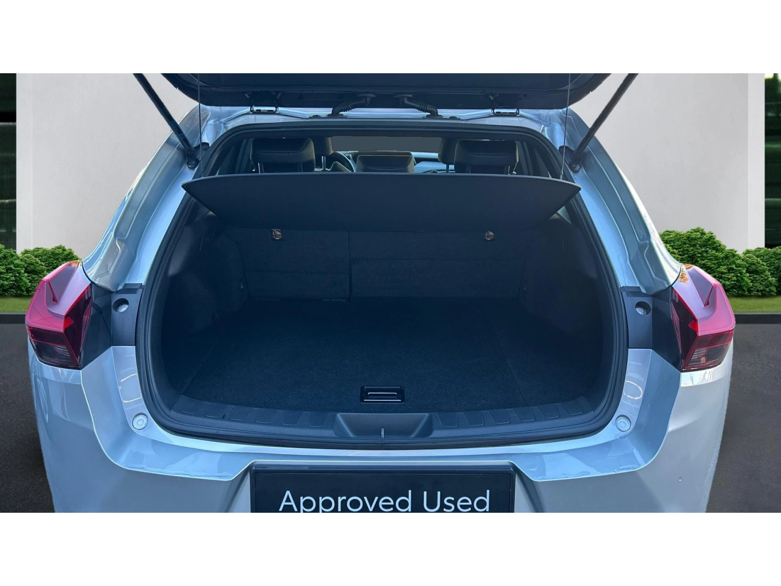 Lexus UX 250h    520 . | Mobile.bg   10