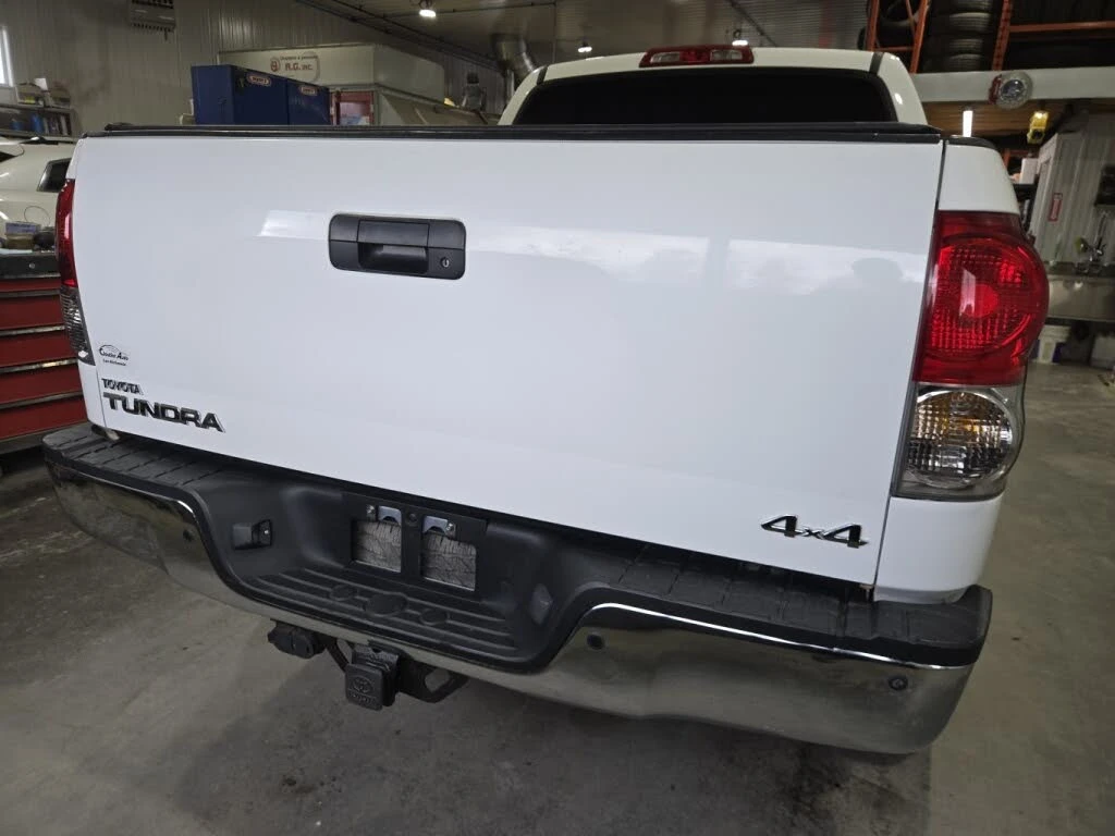 Toyota Tundra SR5* 5.7L V8* CREWMAX* TRD OFF ROAD*   | Mobile.bg   9